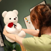 Urso de Pelúcia com Rosa - Presente Encantador e Aconchegante