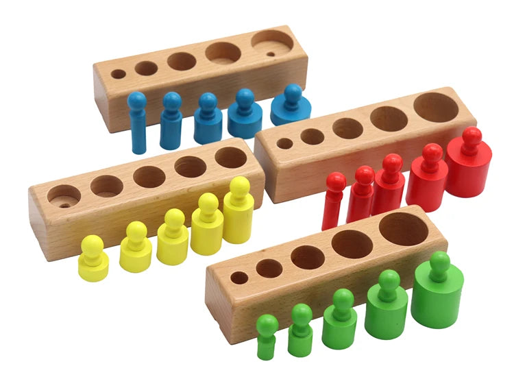 Blocos de Encaixe Montessori com Pinos Coloridos