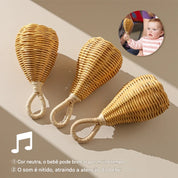 Chocalho Sensorial de Rattan para Bebês - Feito à Mão