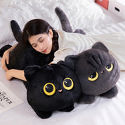 Almofada de Pelúcia Gato Preto Kawaii - Conforto e Charme