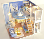 Casa de Boneca Musical com Luzes LED Móveis em Miniatura