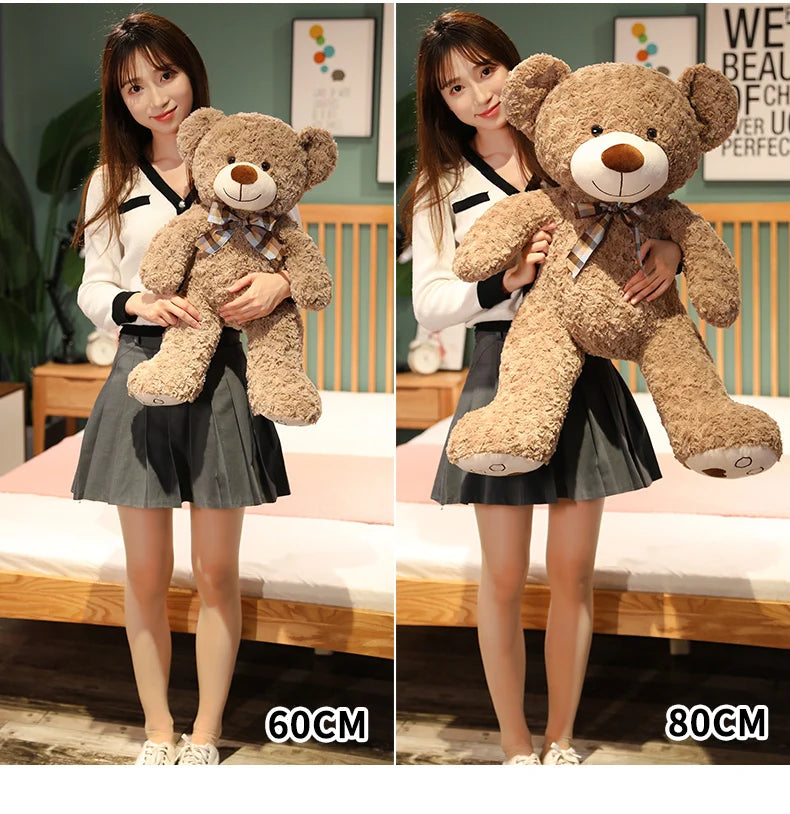 Urso de Pelúcia Clássico Macio com Laço - 35 a 60 cm