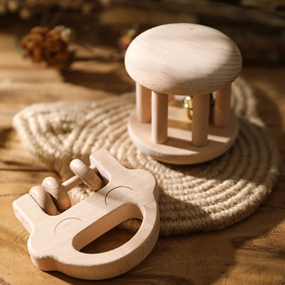 Kit Brinquedos Montessorianos de Madeira para Bebês na Cesta