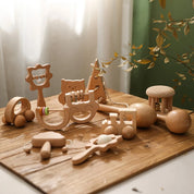 Kit Brinquedos Montessorianos de Madeira para Bebês na Cesta