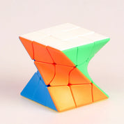 Cubo Mágico 3x3x3 Torcido