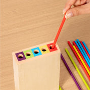Brinquedo Educativo de Madeira Torre com Varetas Coloridas