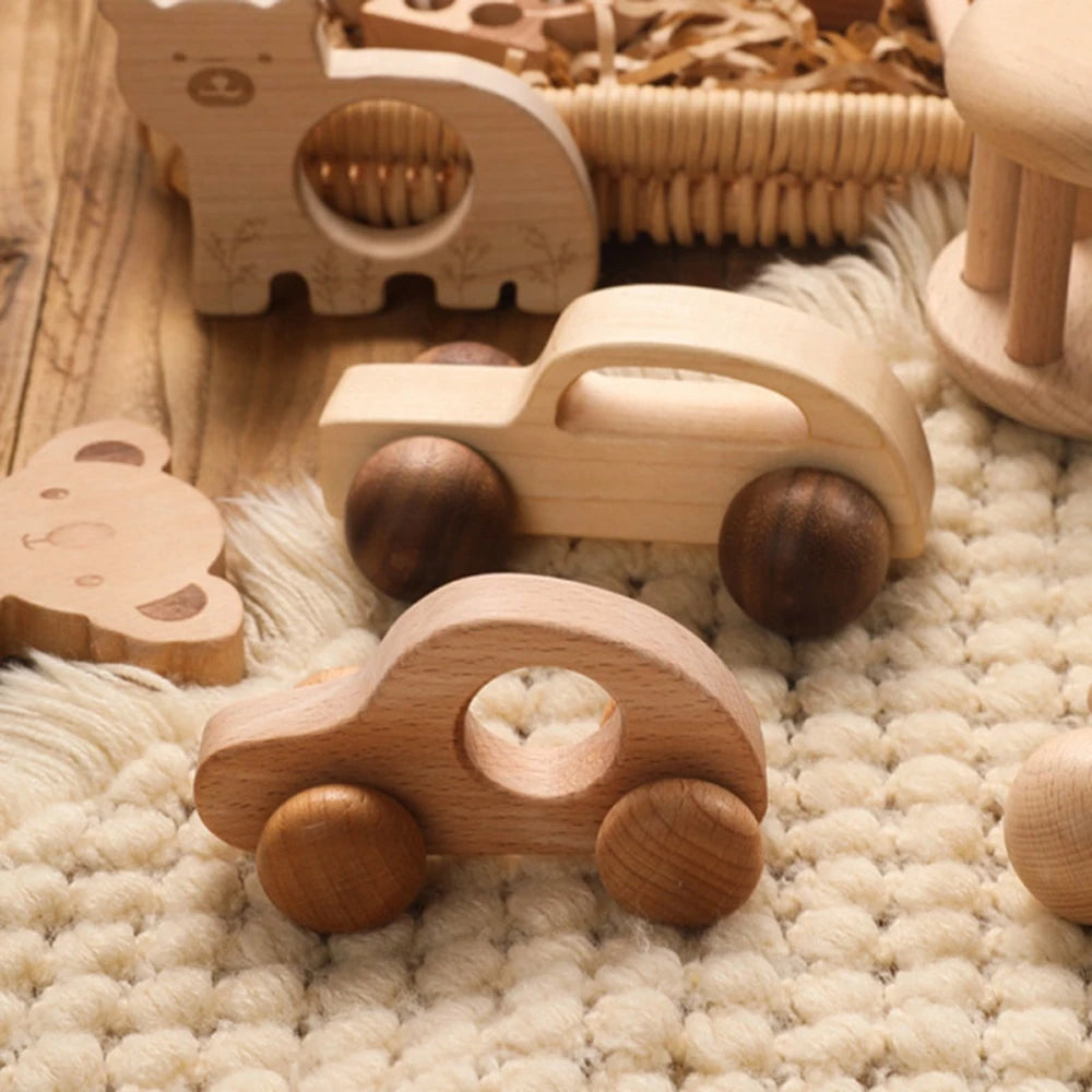 Kit Brinquedos Montessorianos de Madeira para Bebês na Cesta