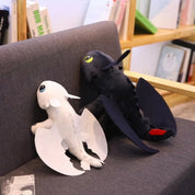 Dragão de Pelúcia Branco e Preto