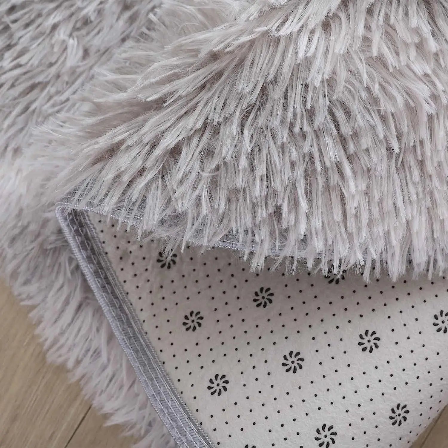 Tapete de Pelúcia Redondo Fofo para Crianças - Conforto e Elegância