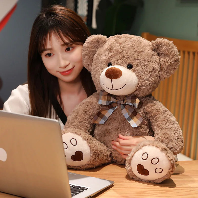 Urso de Pelúcia Clássico Macio com Laço - 35 a 60 cm