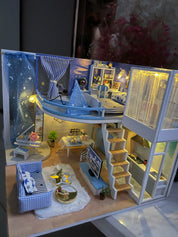 Casa de Boneca Musical com Luzes LED Móveis em Miniatura