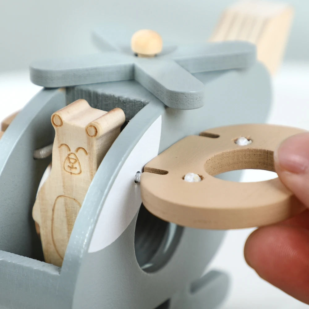 Helicóptero de Brinquedo Montessori de Madeira