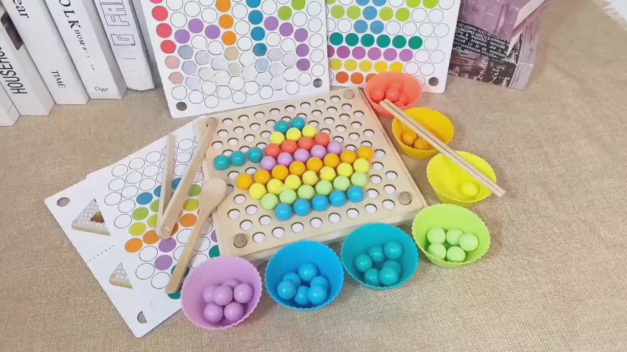Brinquedo Educativo Montessori Bolinhas de Madeira Colorido